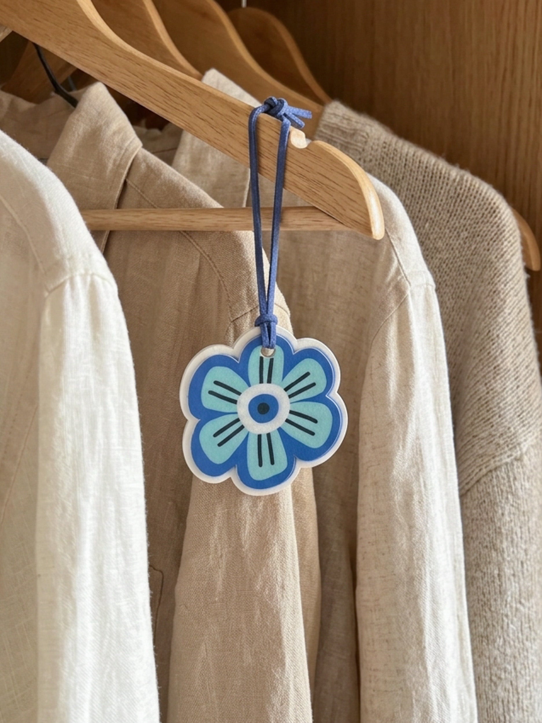 Dark Blue Flower Aroma Stone