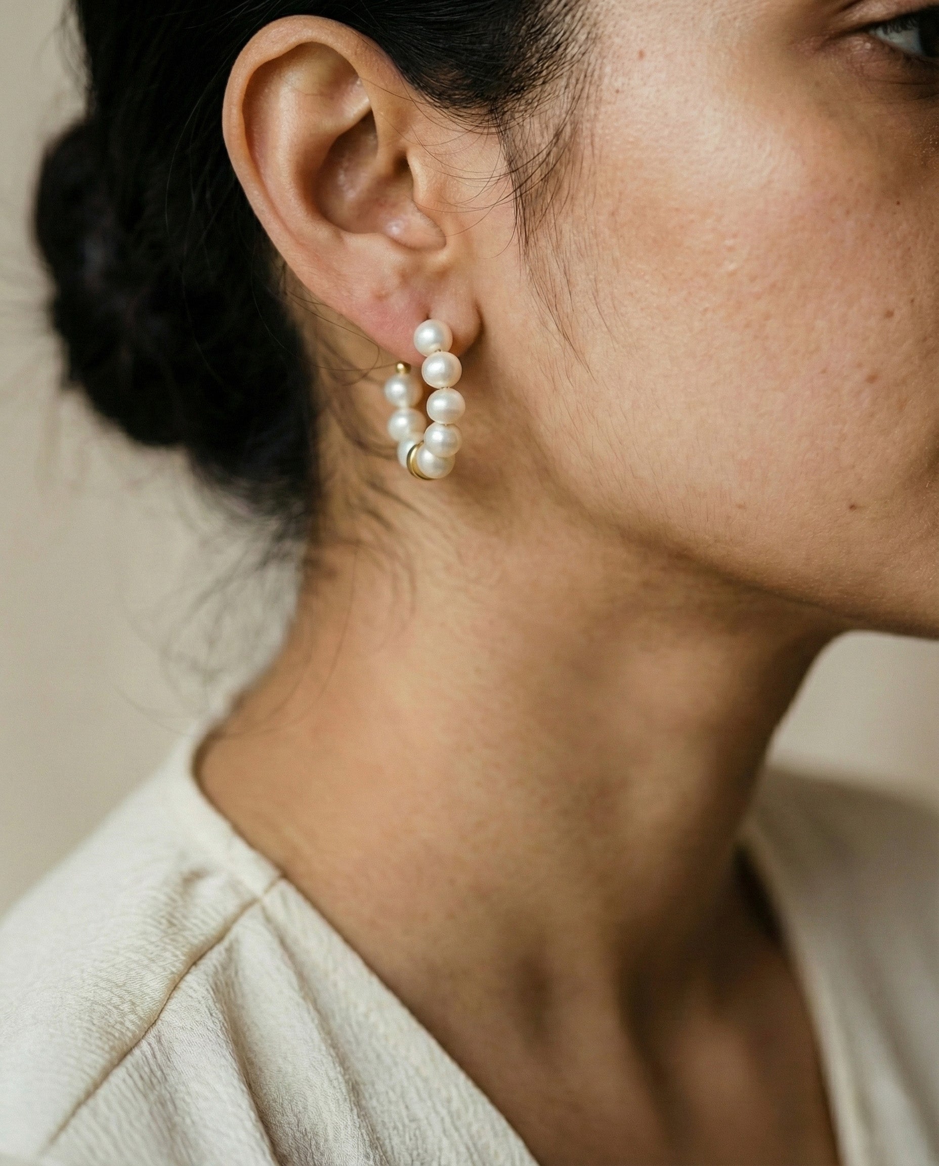 Heirloom Arch Pearl Earrings