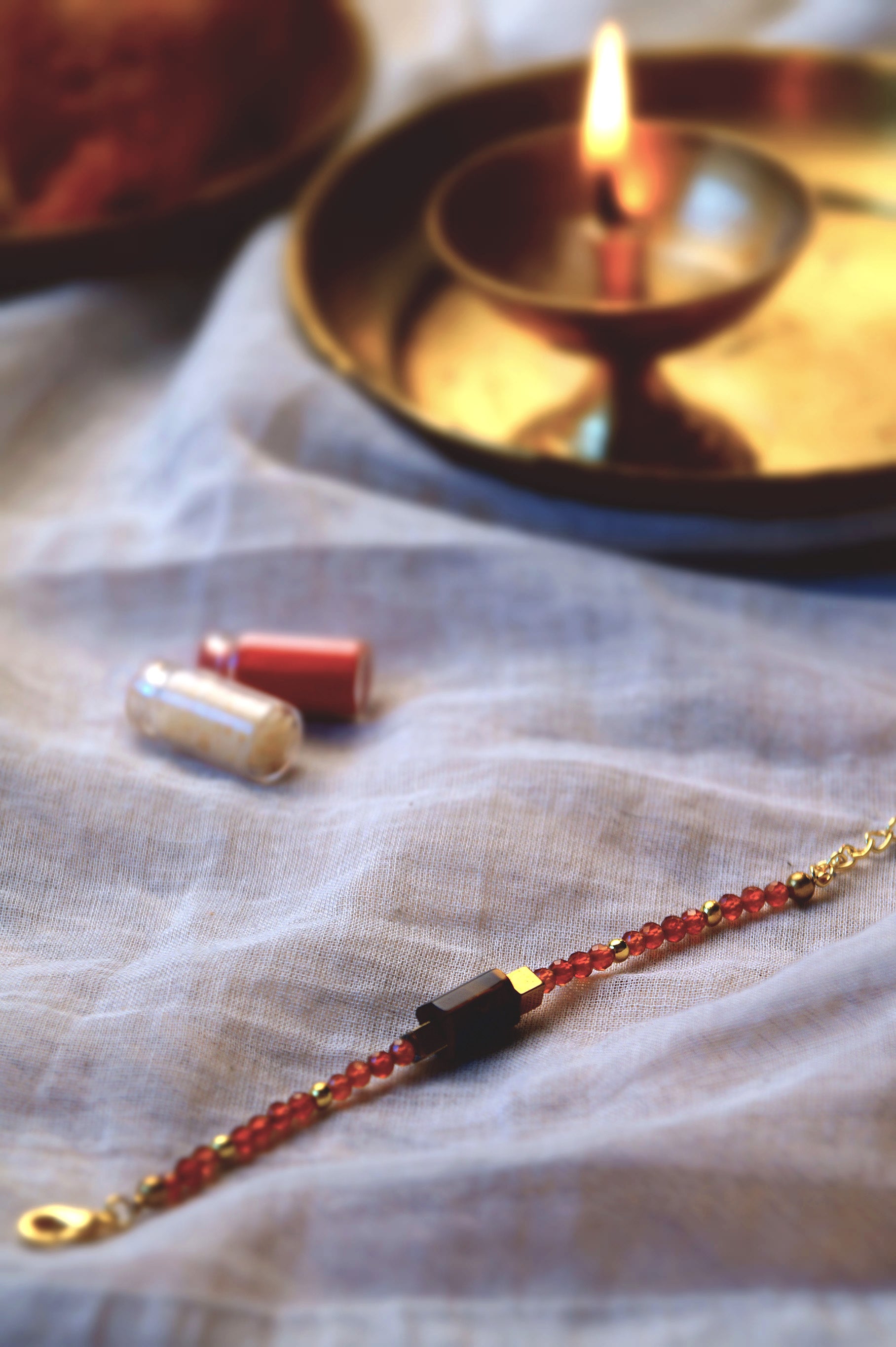 Tiger Eye & Red Onyx Crystal Lumba