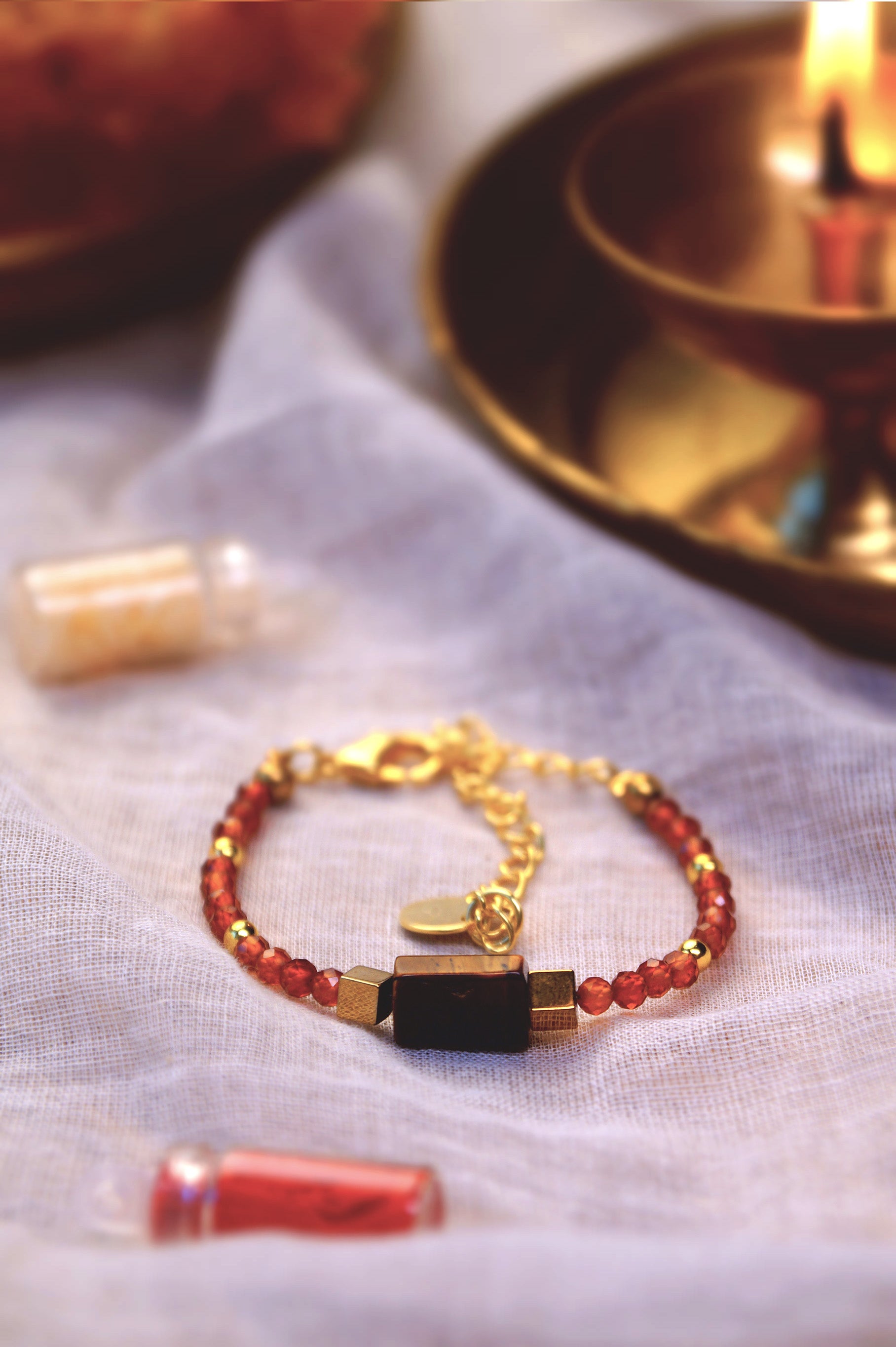 Tiger Eye & Red Onyx Crystal Lumba